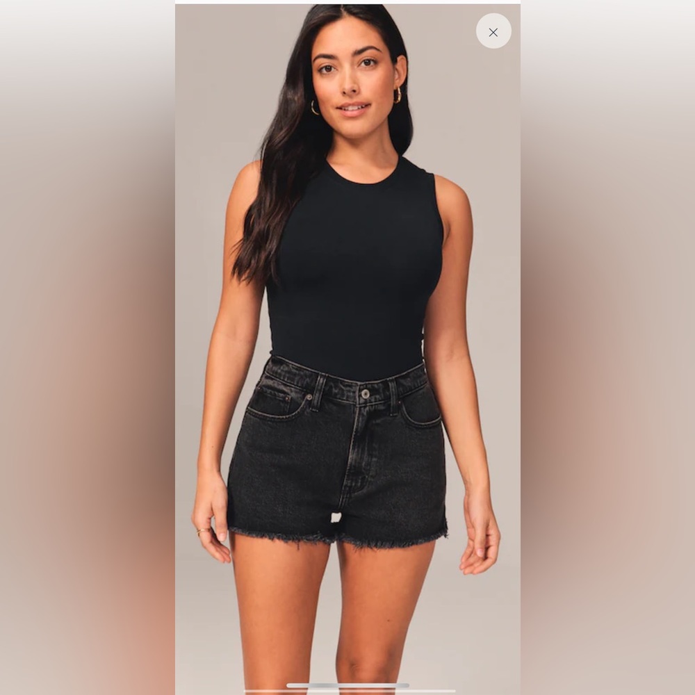Abercrombie & Fitch Curve Love High Rise Mom Short